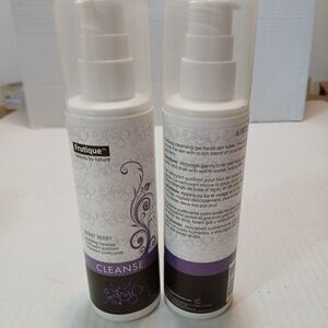 (2) Frutique Beauty By Nature Berry Berry Purifying Cleanser 6.8OZ 619002